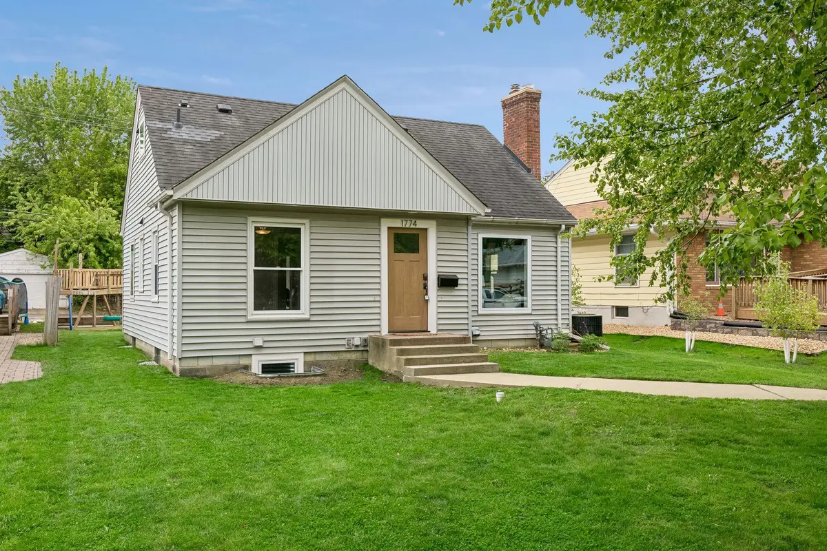 1774 Rome Avenue, Saint Paul, MN 55116 - #1