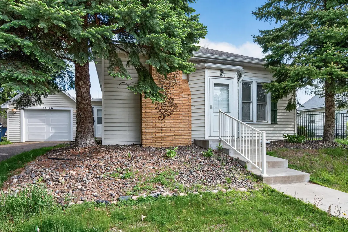 13046 Newell Avenue, Lindstrom, MN 55045 - #1