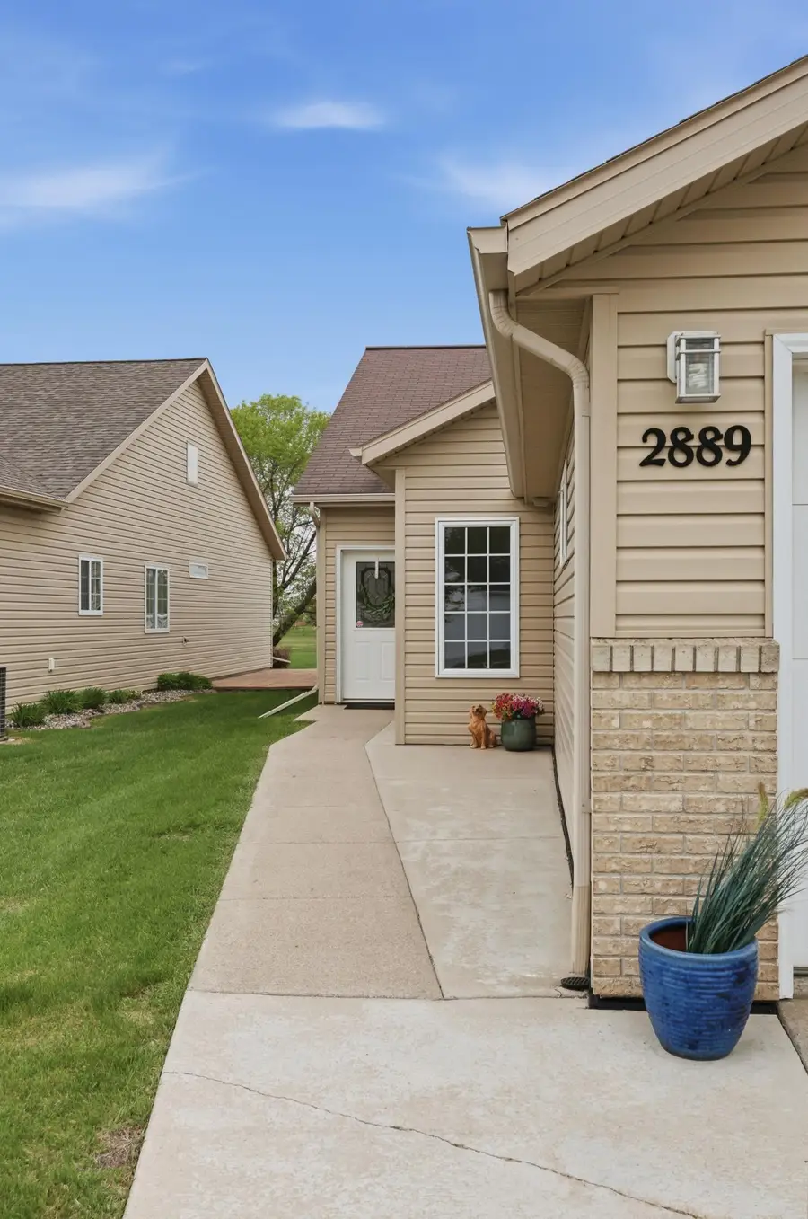 2889 35th Street S, Moorhead, MN 56560 - #2