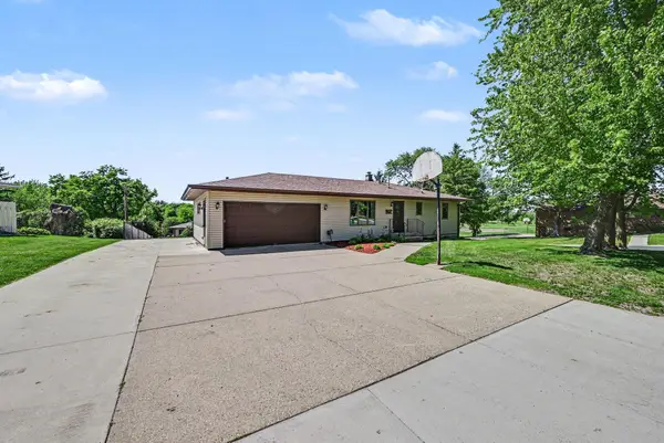 810 Hillcrest Drive, Montgomery, MN 56069