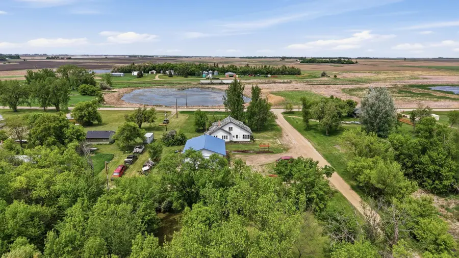 206 East Street S, Stirum, ND 58069 - #2