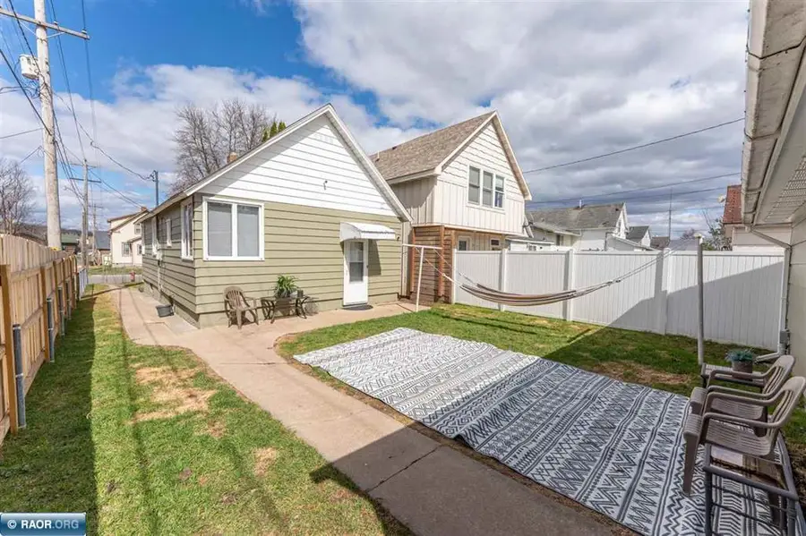 101 E Indiana Avenue, Gilbert, MN 55741 - #3