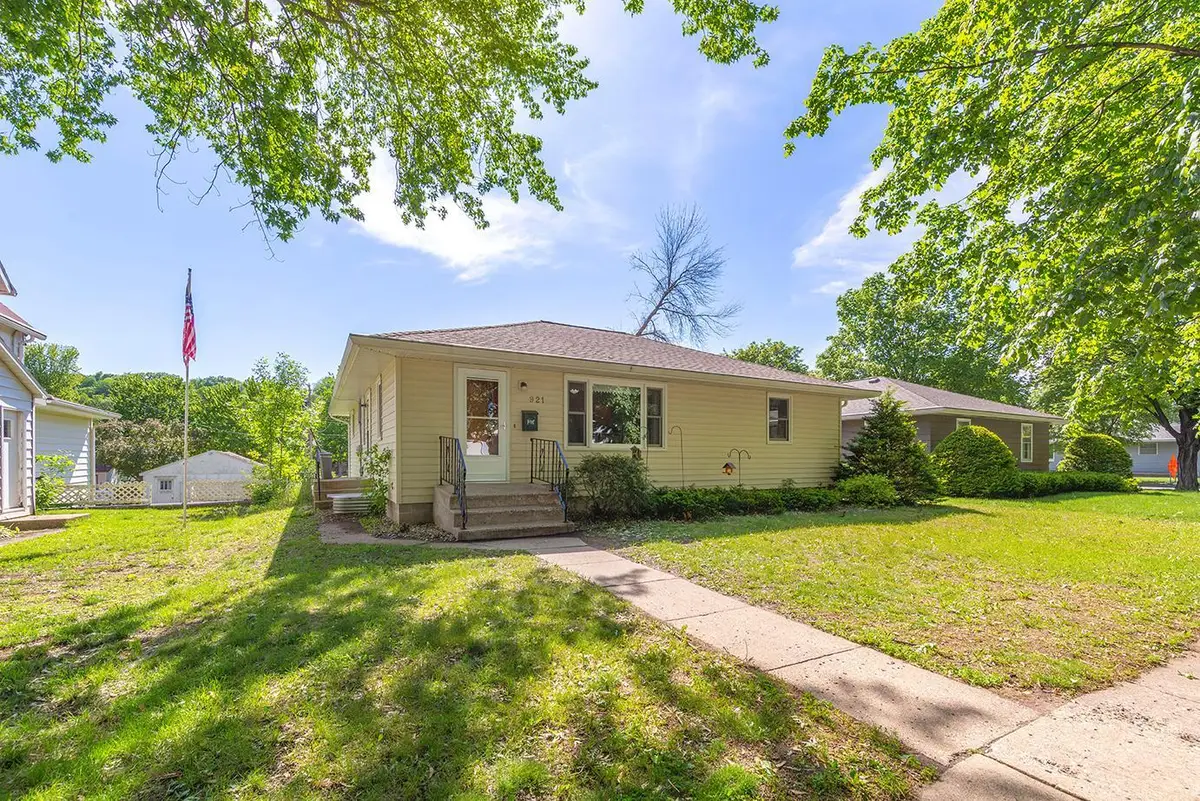 921 N Payne Street, New Ulm, MN 56073 - #1