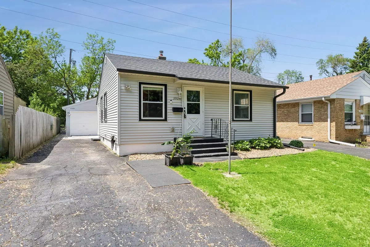2924 Blackstone Avenue, Saint Louis Park, MN 55416 - #1