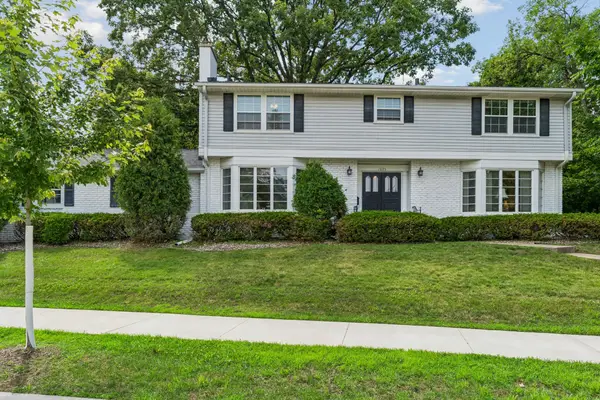 1605 Edgcumbe Road, Saint Paul, MN 55116