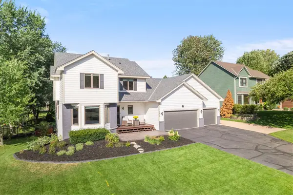 13635 Gardenia Path, Apple Valley, MN 55124