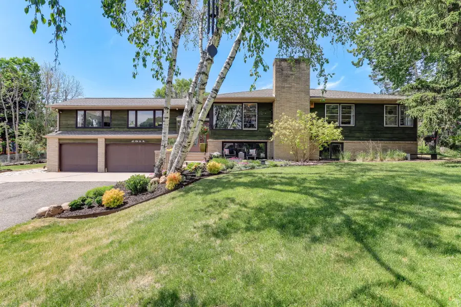 2011 Toledo Avenue N, Golden Valley, MN 55422 - #2
