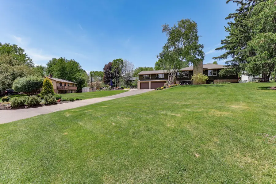2011 Toledo Avenue N, Golden Valley, MN 55422 - #3