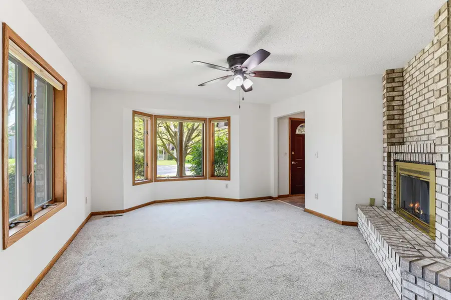 2133 Trumble Court, Chaska, MN 55318 - #3