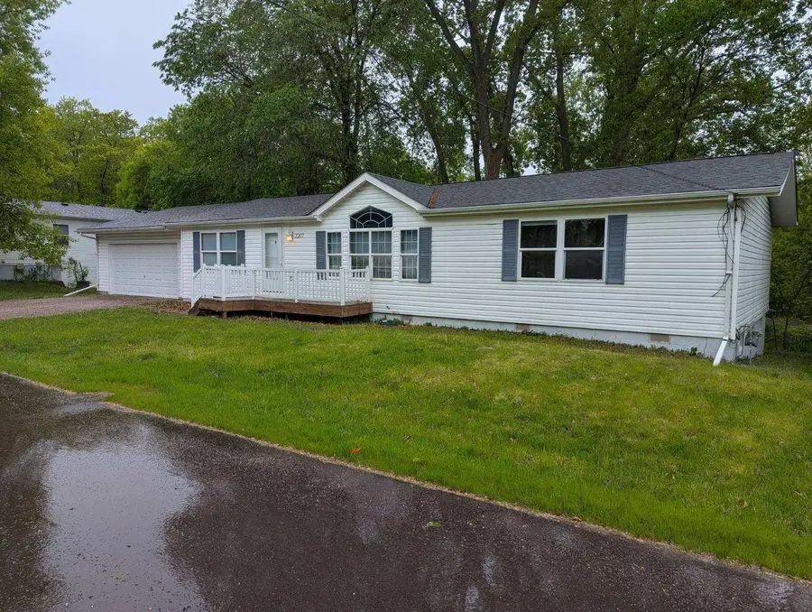 2207 Robin Lane, Buffalo, MN 55313 - #2