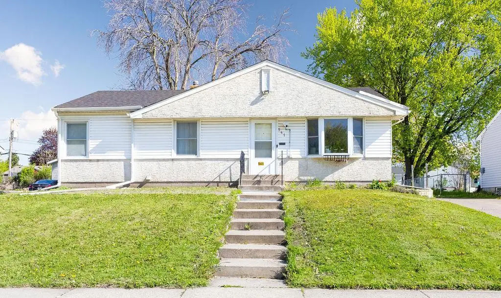 541 Hoyt Avenue E, Saint Paul, MN 55130 - #1
