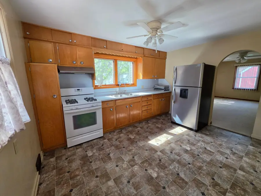 3023 Norwood Avenue, Slayton, MN 56172 - #2