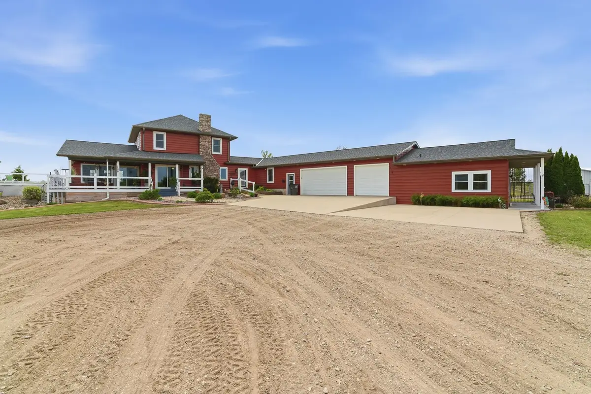 20811 Ocean Road, Janesville, MN 56048 - #1