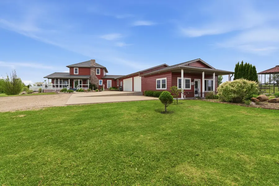 20811 Ocean Road, Janesville, MN 56048 - #2