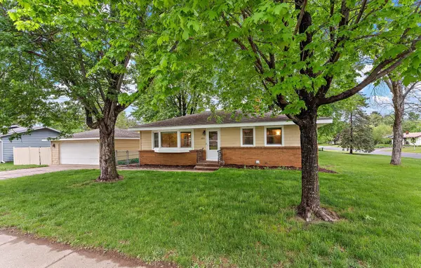 1691 4th Street, White Bear Lake, MN 55110