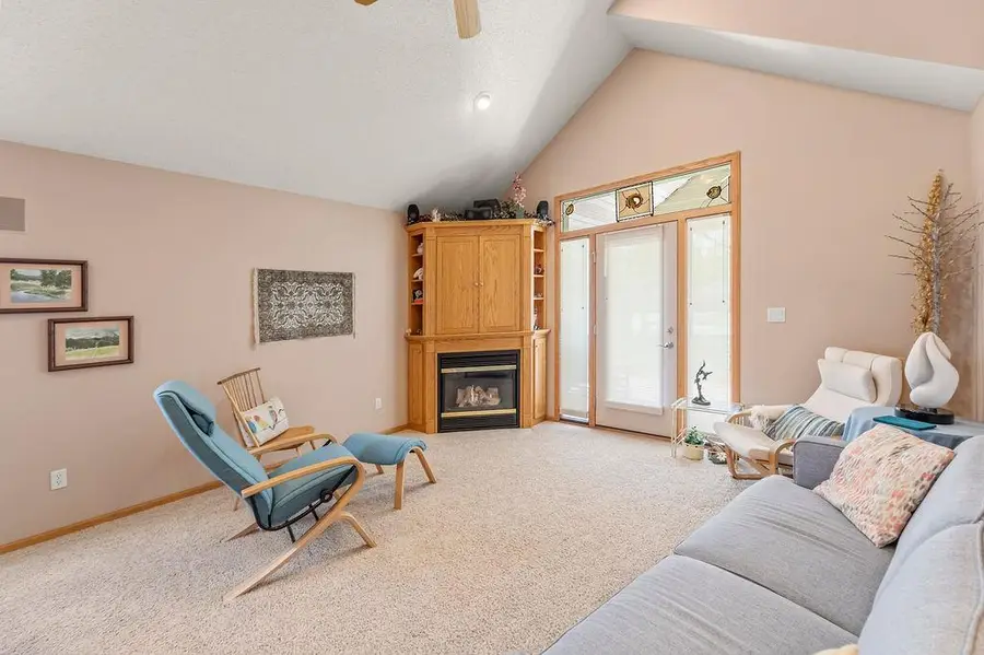 238 15th Avenue N, Fargo, ND 58102 - #3