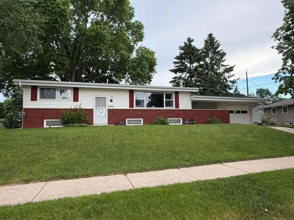 1611 Cascade Street Nw, Rochester, MN 55901 - #1