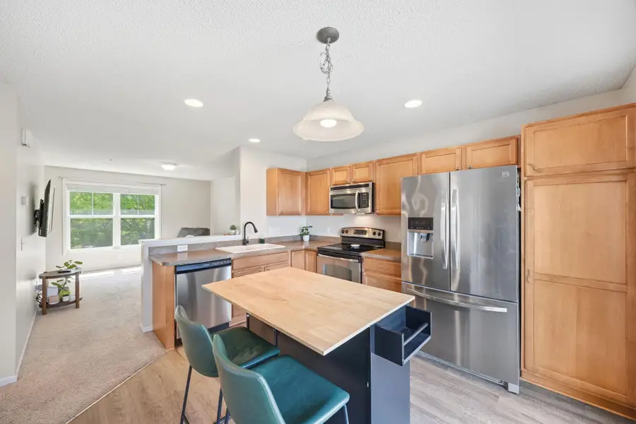 3115 Clover Ridge Drive, Chaska, MN 55318 - #3