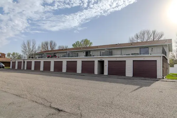 208 NW 5th Street Nw #B, Dilworth, MN 56529