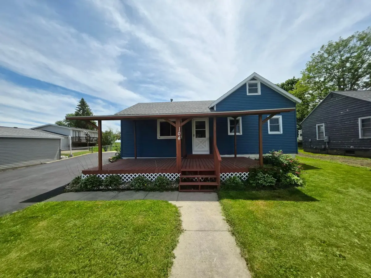 104 5th Street Sw, Kasson, MN 55944 - #1
