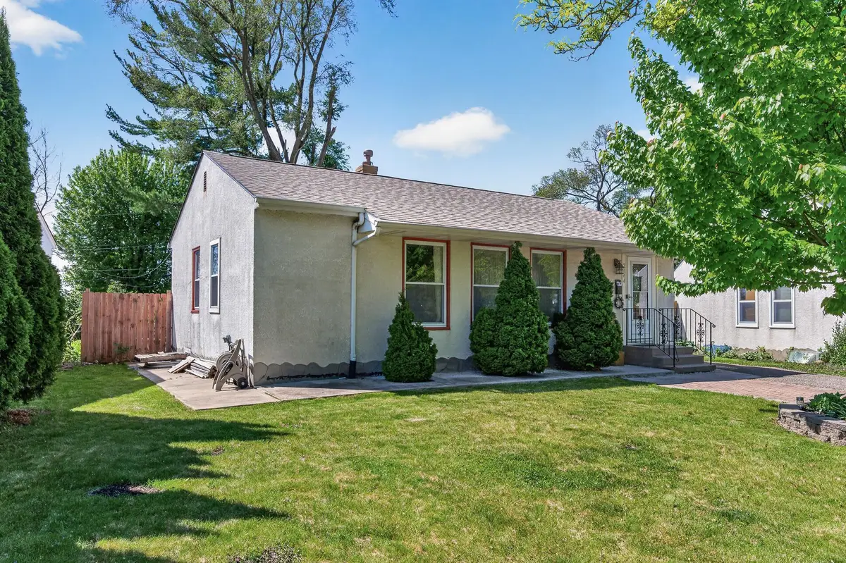 2144 Geranium Avenue E, Saint Paul, MN 55119 - #1