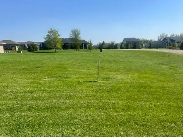 804 13th Street Se, East Grand Forks, MN 56721