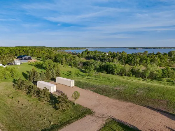 329XX [C] E Rosewood Trl, Dent, MN 56528