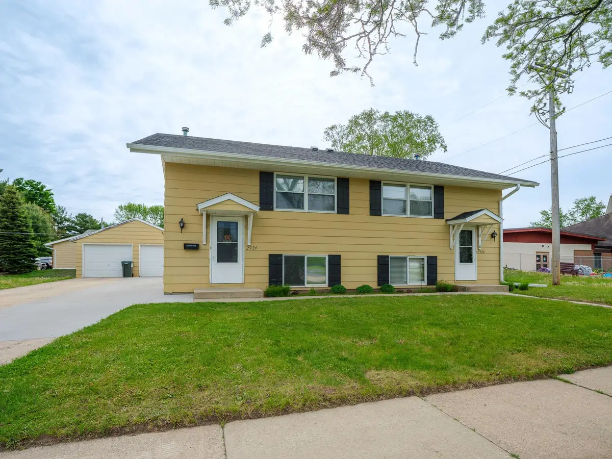 2920 18 Avenue Nw, Rochester, MN 55901 - #1