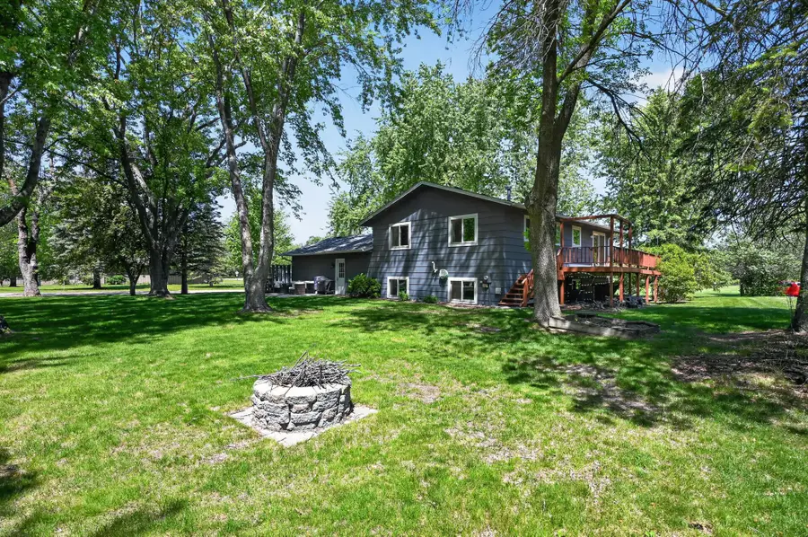 1802 Oak Knoll Drive Ne, Alexandria, MN 56308 - #3