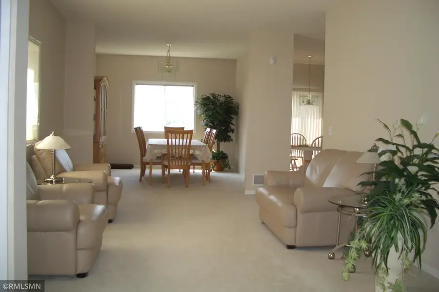 8571 Savanna Oaks Lane, Woodbury, MN 55125 - #3