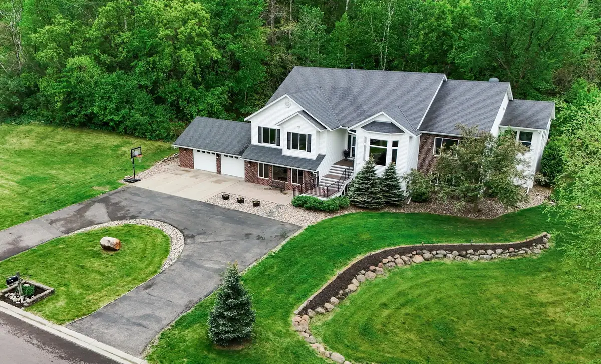 9655 Barton Trail, Inver Grove Heights, MN 55077 - #1