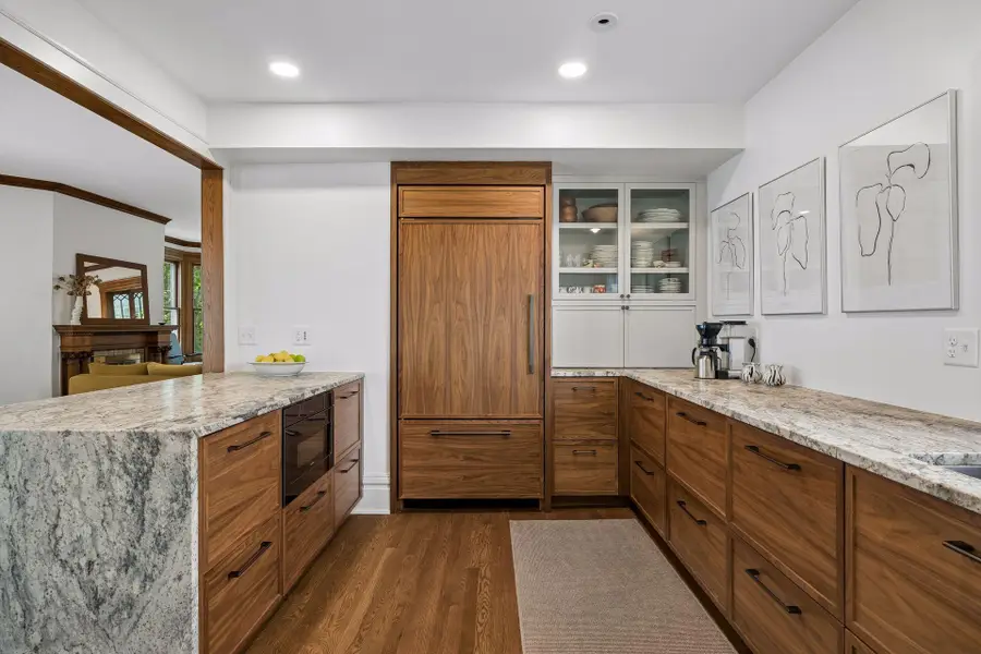 2432 W 24th Street, Minneapolis, MN 55405 - #2