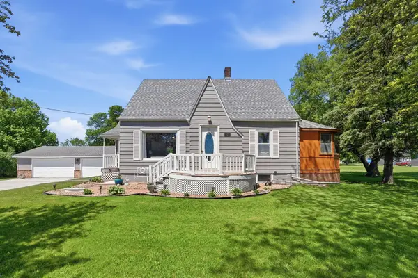 573 Stearns Avenue E, Eden Valley, MN 55329