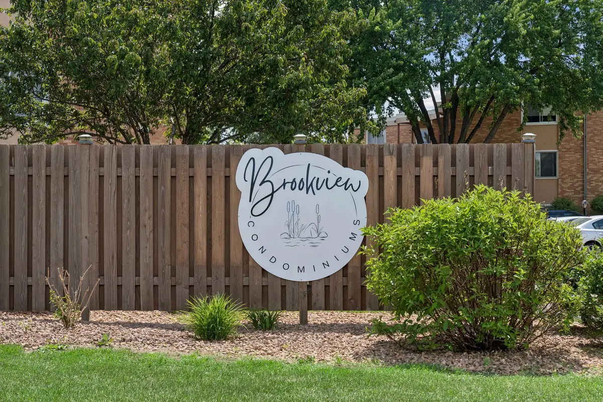 9141 Highway 55 #106, Golden Valley, MN 55427 - #1