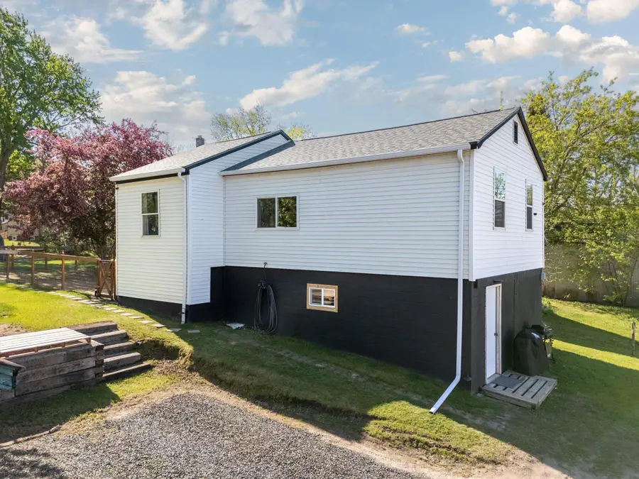 310 5th Avenue, Bovey, MN 55709 - #3