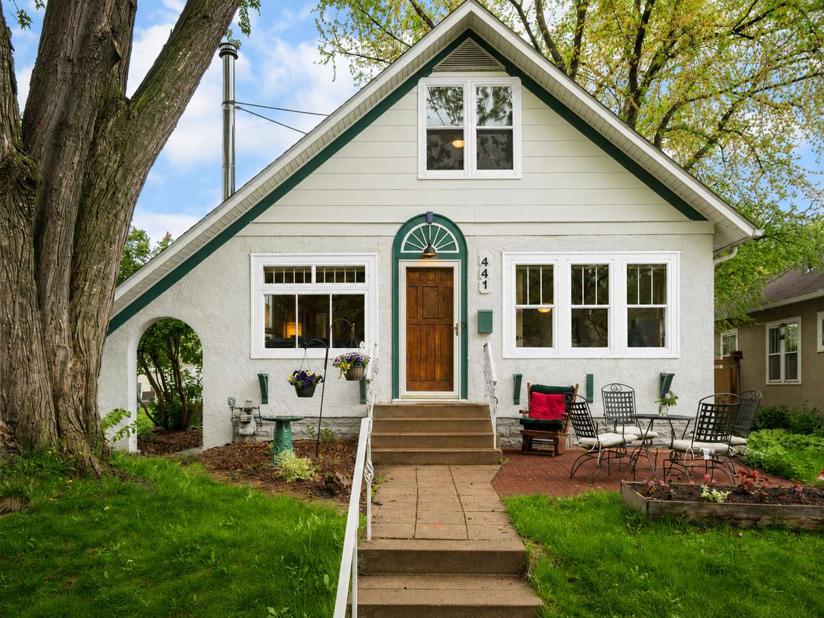 441 Saratoga Street S, Saint Paul, MN 55105 - #1