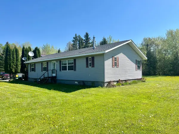 25573 Jolanne Ln, Trout Lake Twp, MN 55709
