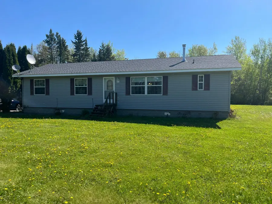 25573 Jolanne Ln, Bovey, MN 55709 - #2