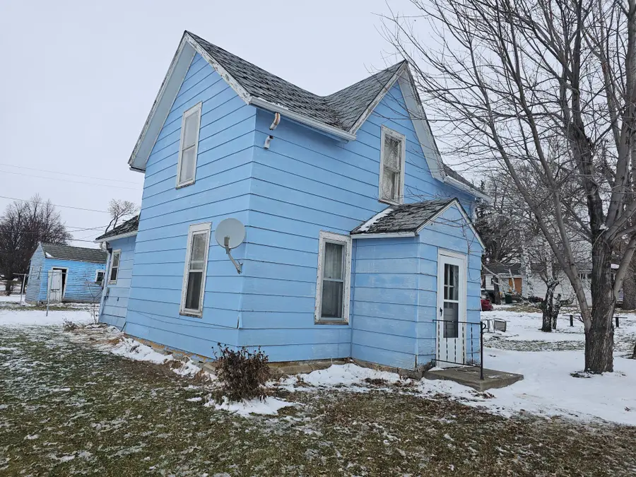 216 Main Street W, Mayville, ND 58257 - #2