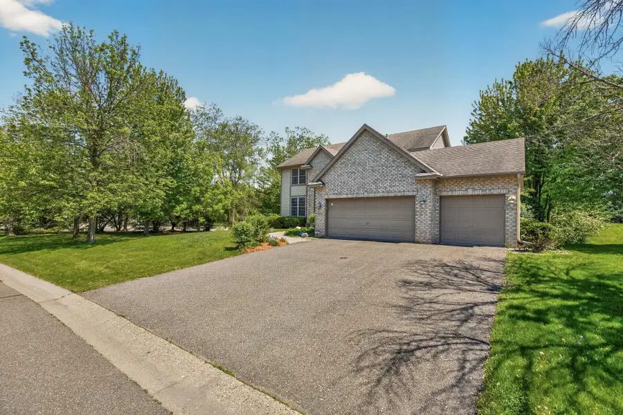 18005 45th Avenue N, Plymouth, MN 55446 - #2