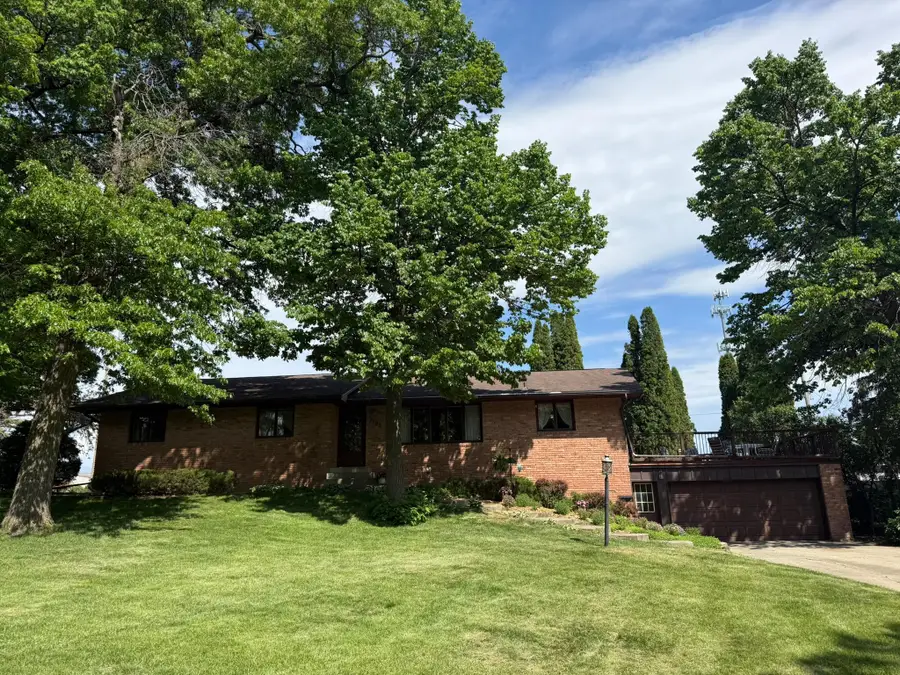 2105 Linn Drive, Owatonna, MN 55060 - #3