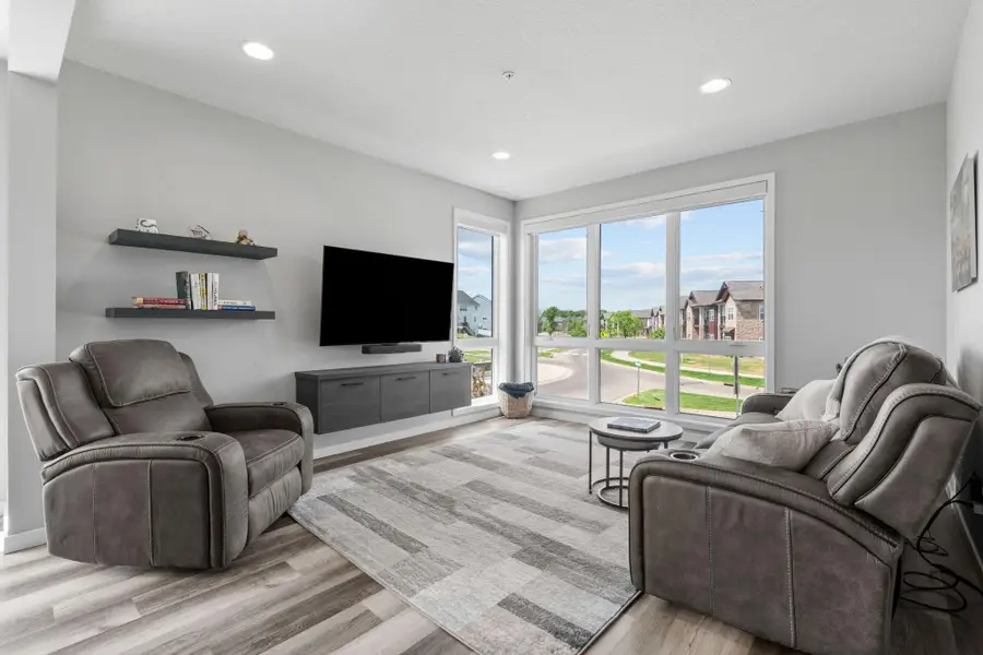16162 Eagleview Drive, Lakeville, MN 55044 - #3