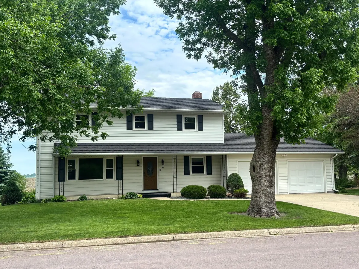 306 E 5th Street N, Truman, MN 56088 - #1