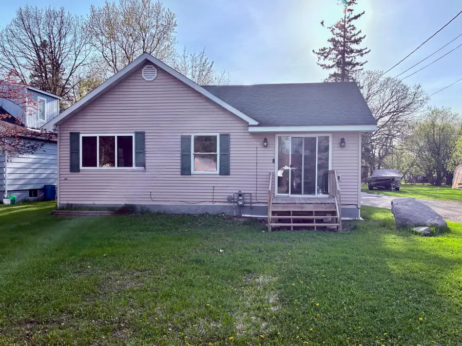 1118 11th Avenue, International Falls, MN 56649 - #2