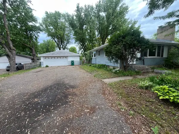 350 E 98th Street, Bloomington, MN 55420