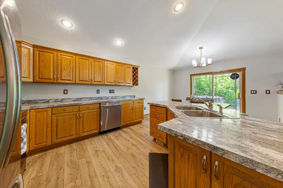 905 Brook Lane Ne, Owatonna, MN 55060 - #2