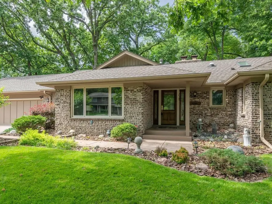 8127 Pennsylvania Circle, Bloomington, MN 55438 - #2