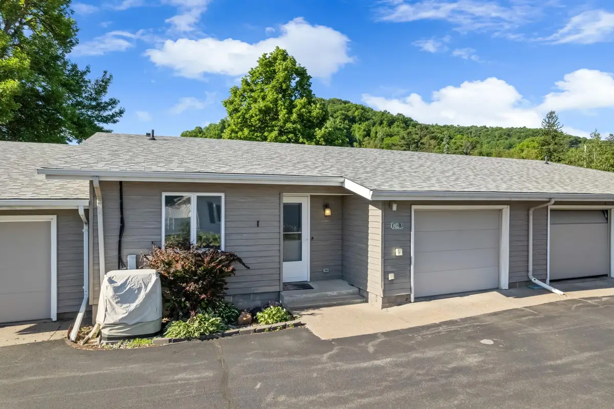 1402 Mcnally Drive #B, Winona, MN 55987 - #1