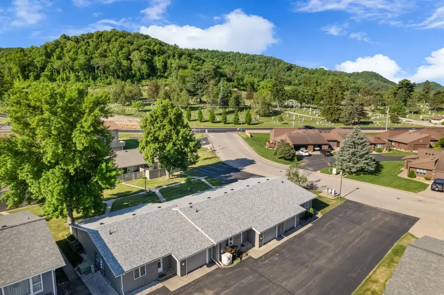 1402 Mcnally Drive #B, Winona, MN 55987 - #2