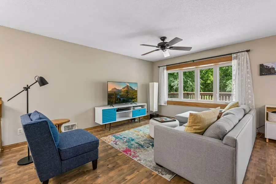 13927 Herald Court, Apple Valley, MN 55124 - #2